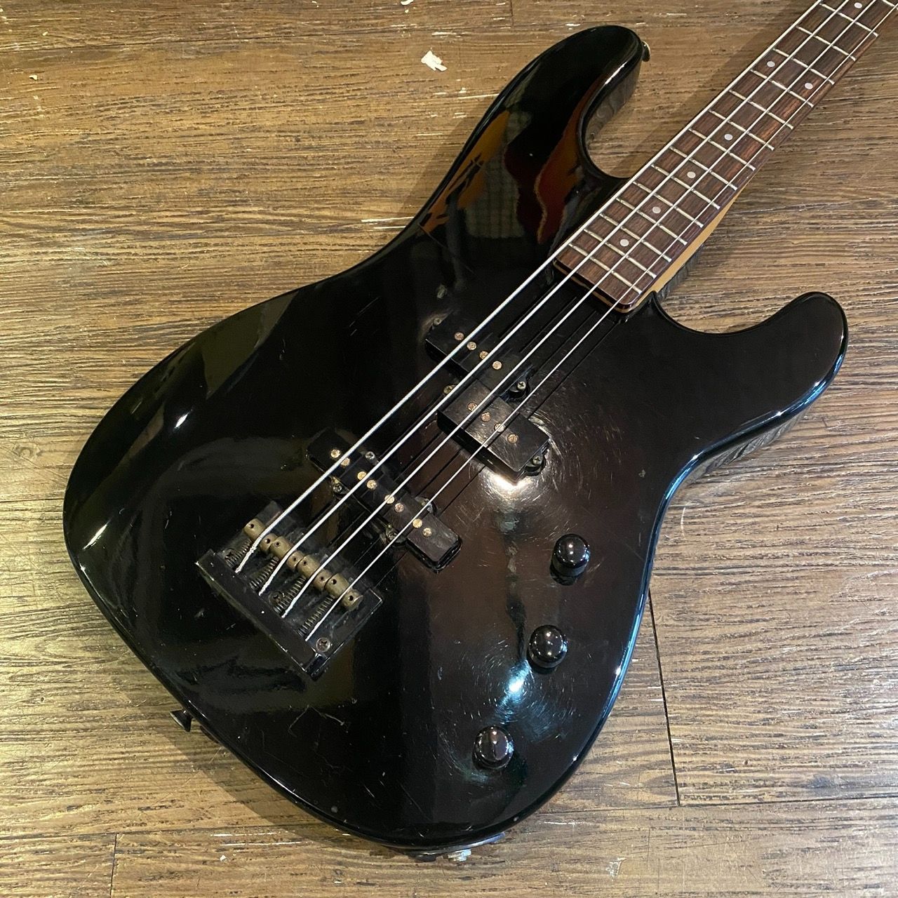Fernandes Limited Edition Electric Bass エレキベース