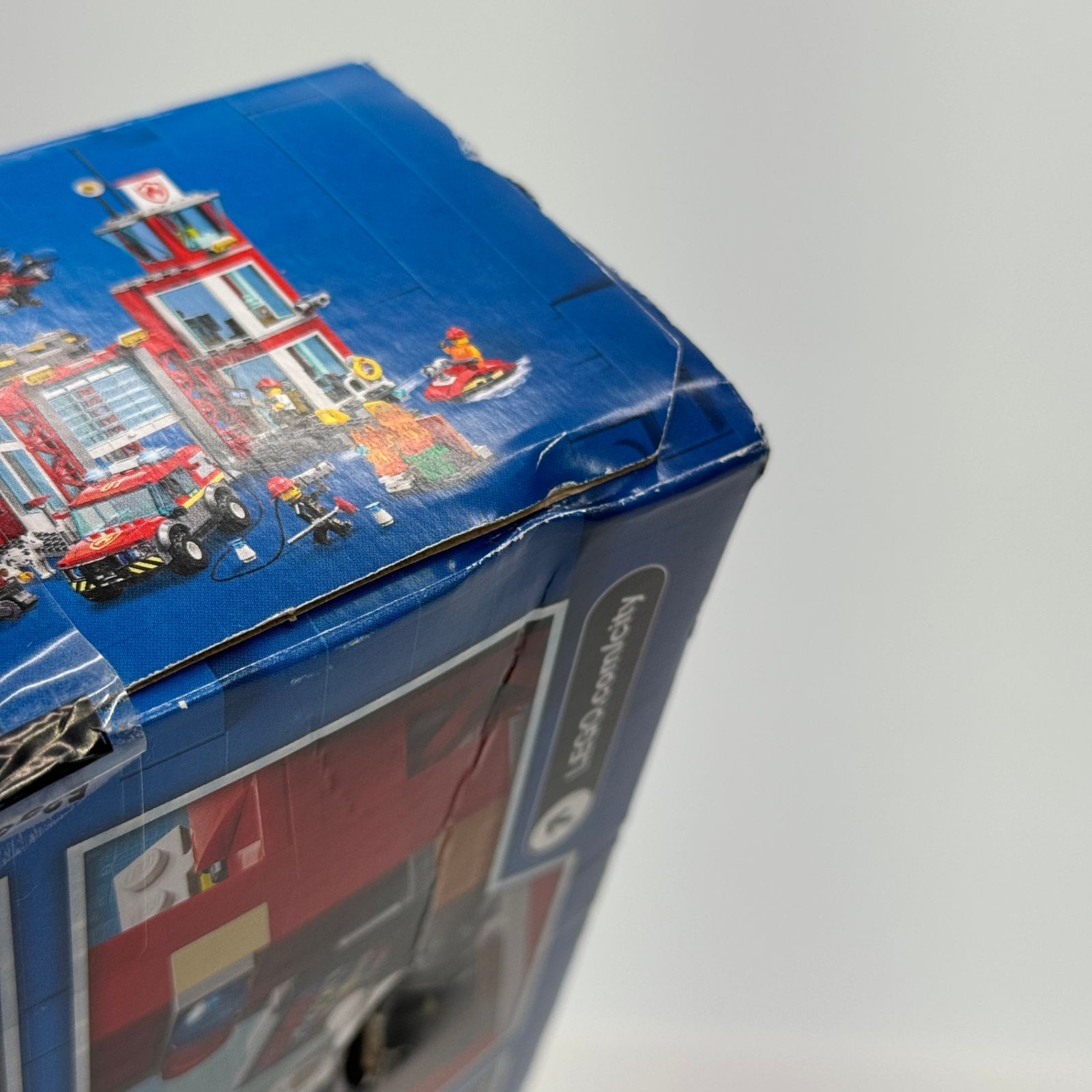 LEGO シティ 消防署 60215 C 6309-100