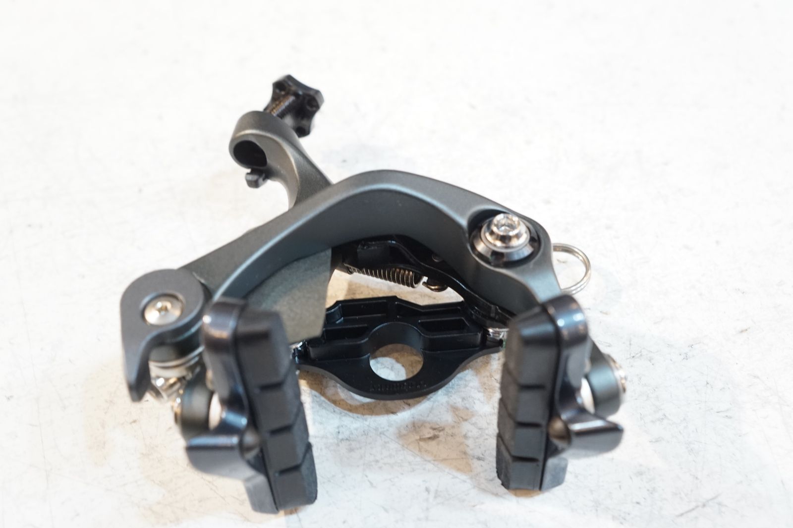 SHIMANO 「シマノ」 ULTEGRA BR-6810-F ダイレクトマウントブレーキ