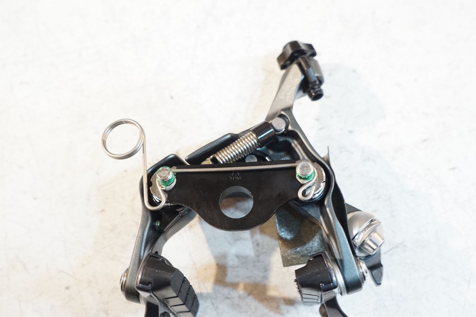 SHIMANO 「シマノ」 ULTEGRA BR-6810-F ダイレクトマウントブレーキ