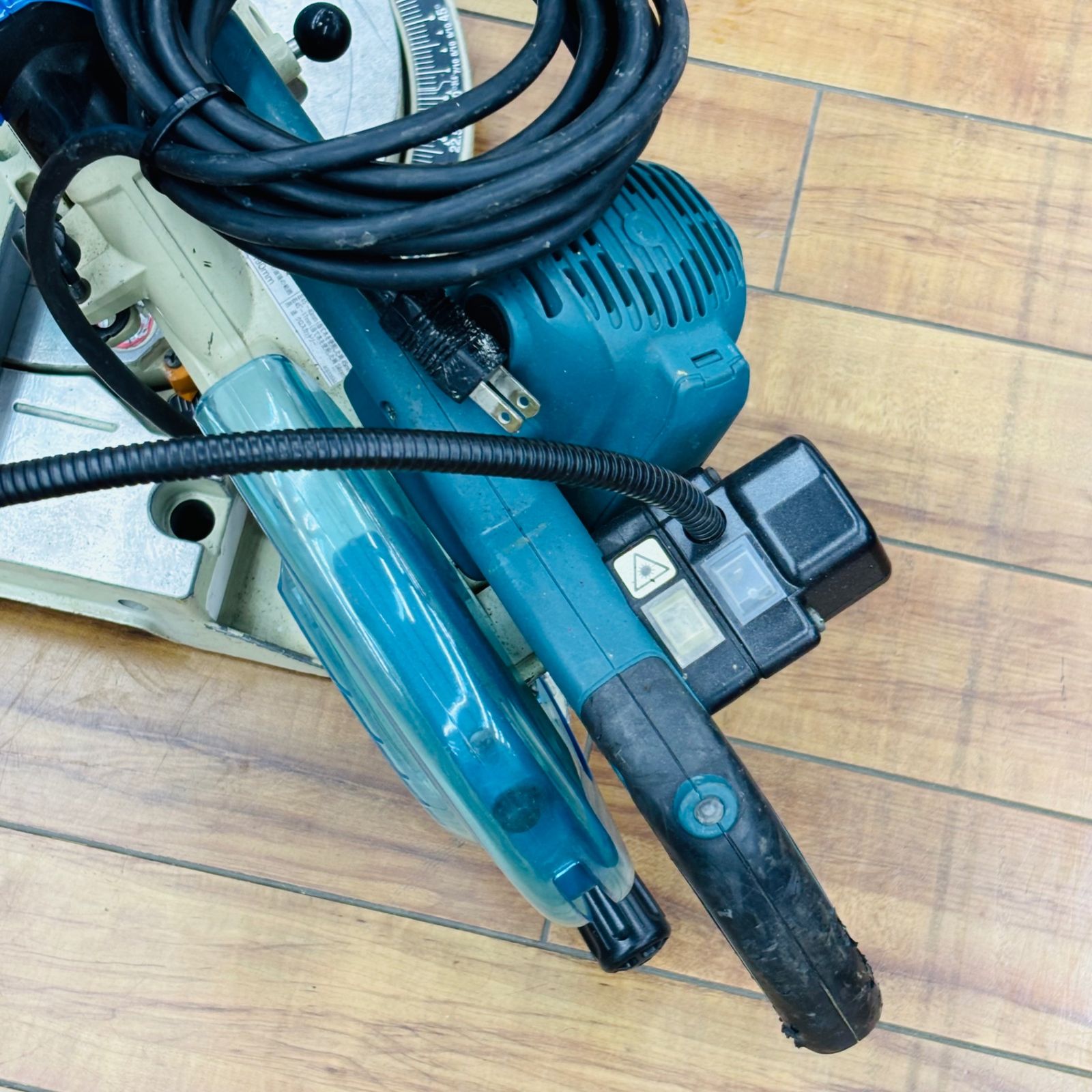 動作良好 マキタ makita 190 mmスライドマルノコ