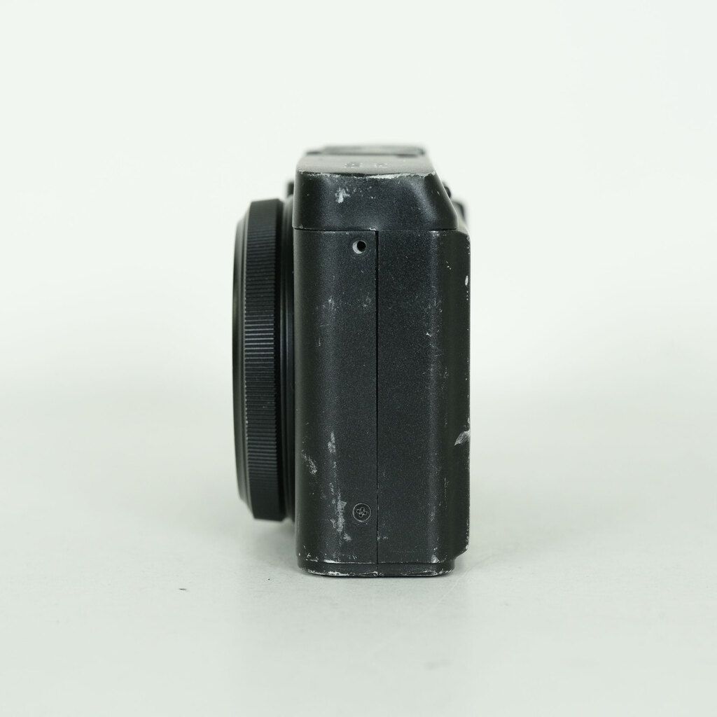ジャンク品] FUJIFILM XF10 ブラック | コンパクトデジタルカメラ