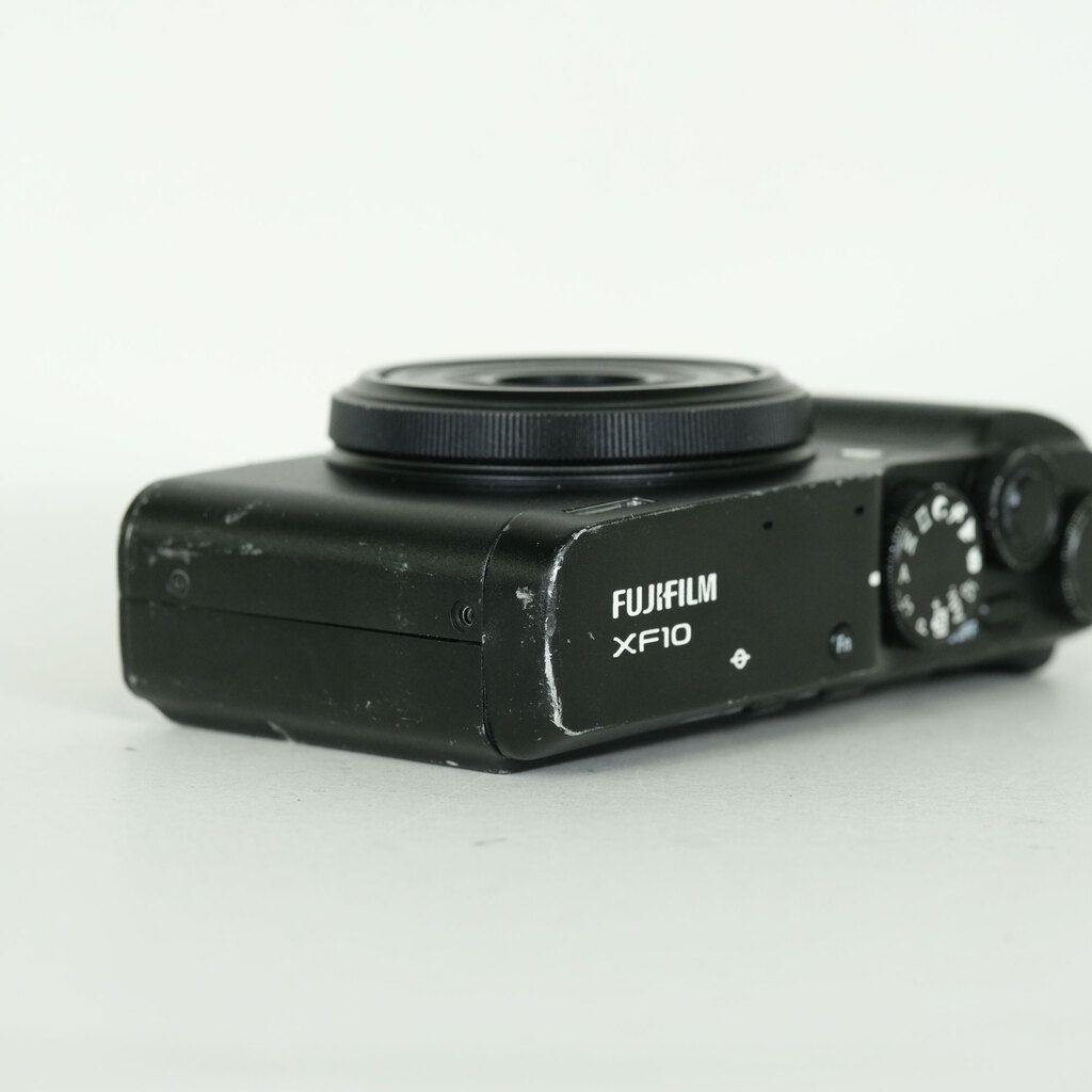 ジャンク品] FUJIFILM XF10 ブラック | コンパクトデジタルカメラ