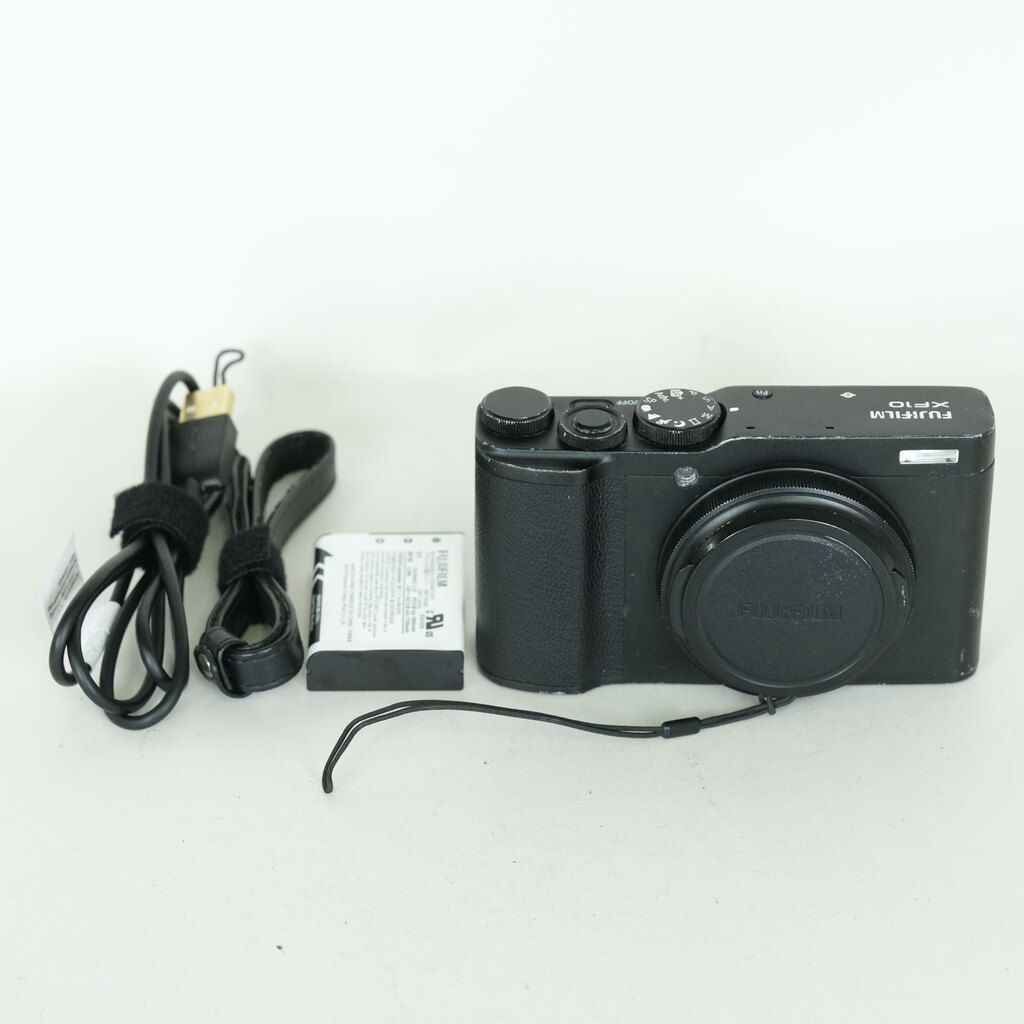FUJIFILM XF10 ジャンク（写ります） ジャンク品] FUJIFILM XF10 ブラック | コンパクトデジタルカメラ