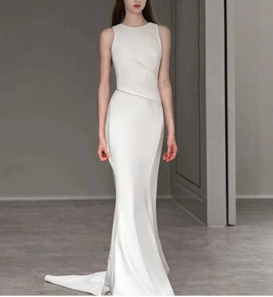 バックリボン マーメイド上品 ウェディングドレス サテン ロング メモ帳 その他 