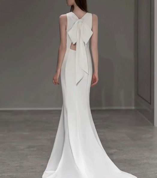 ウェディングドレス サテン