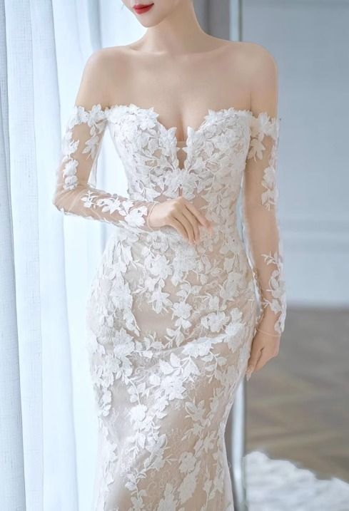 フラワーレース ウェディングドレス 長袖 マーメイド 上品