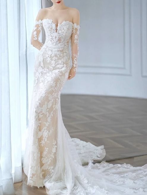 フラワーレース ウェディングドレス 長袖 マーメイド 上品