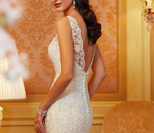 ロング ウェディングドレス マーメイド 花柄レース ノースリーブ