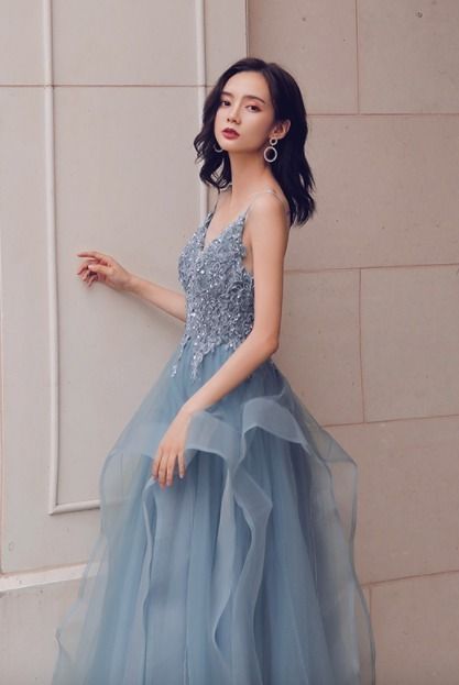 ノースリーブ ロングウェディングドレス ビジュー