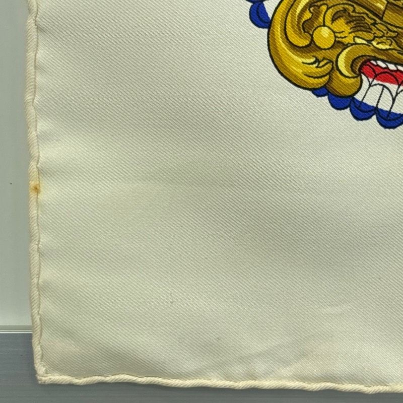 HERMES エルメス スカーフ カレ90 シルク 100% SELLES A HOUSSE