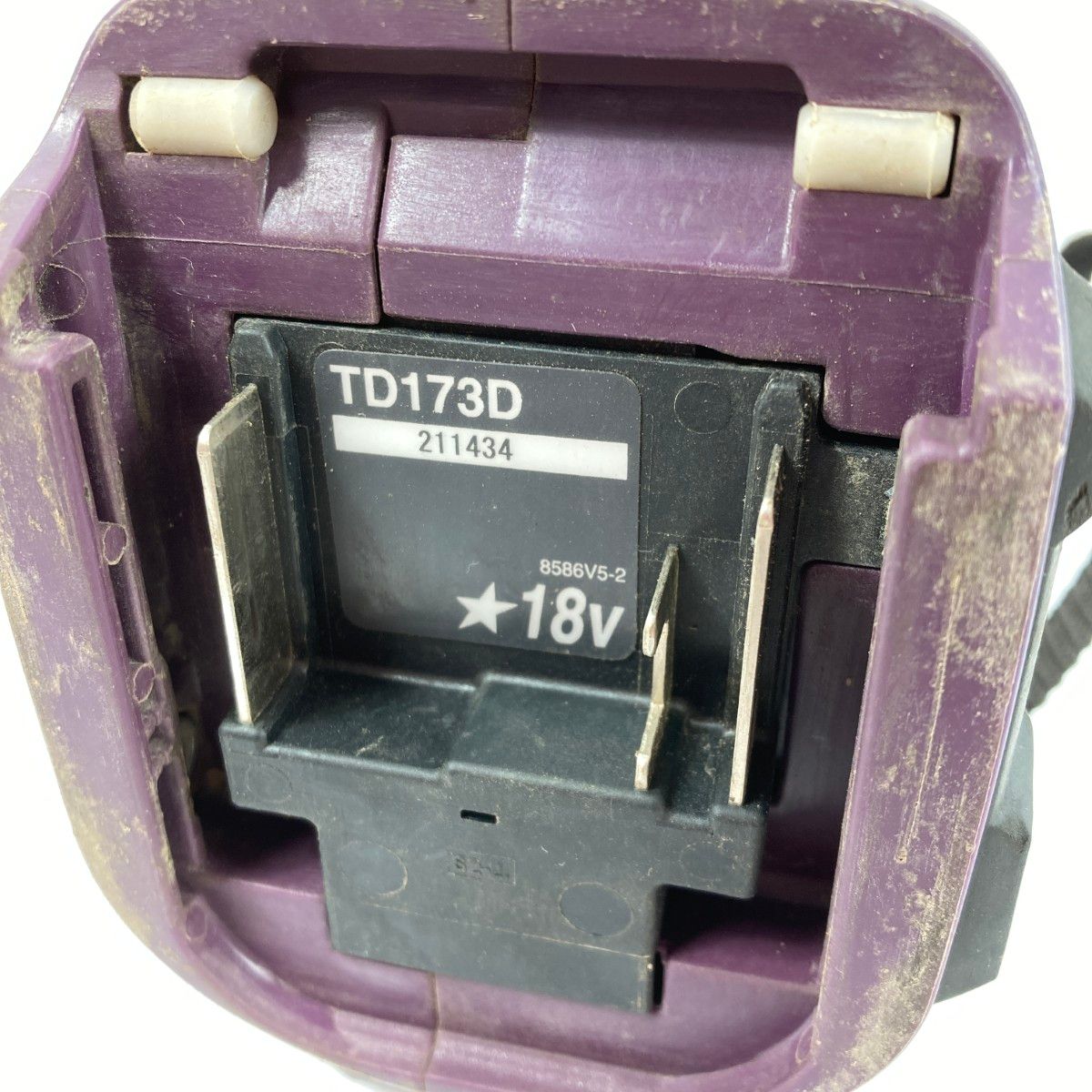 V 充電式インパクトドライバ