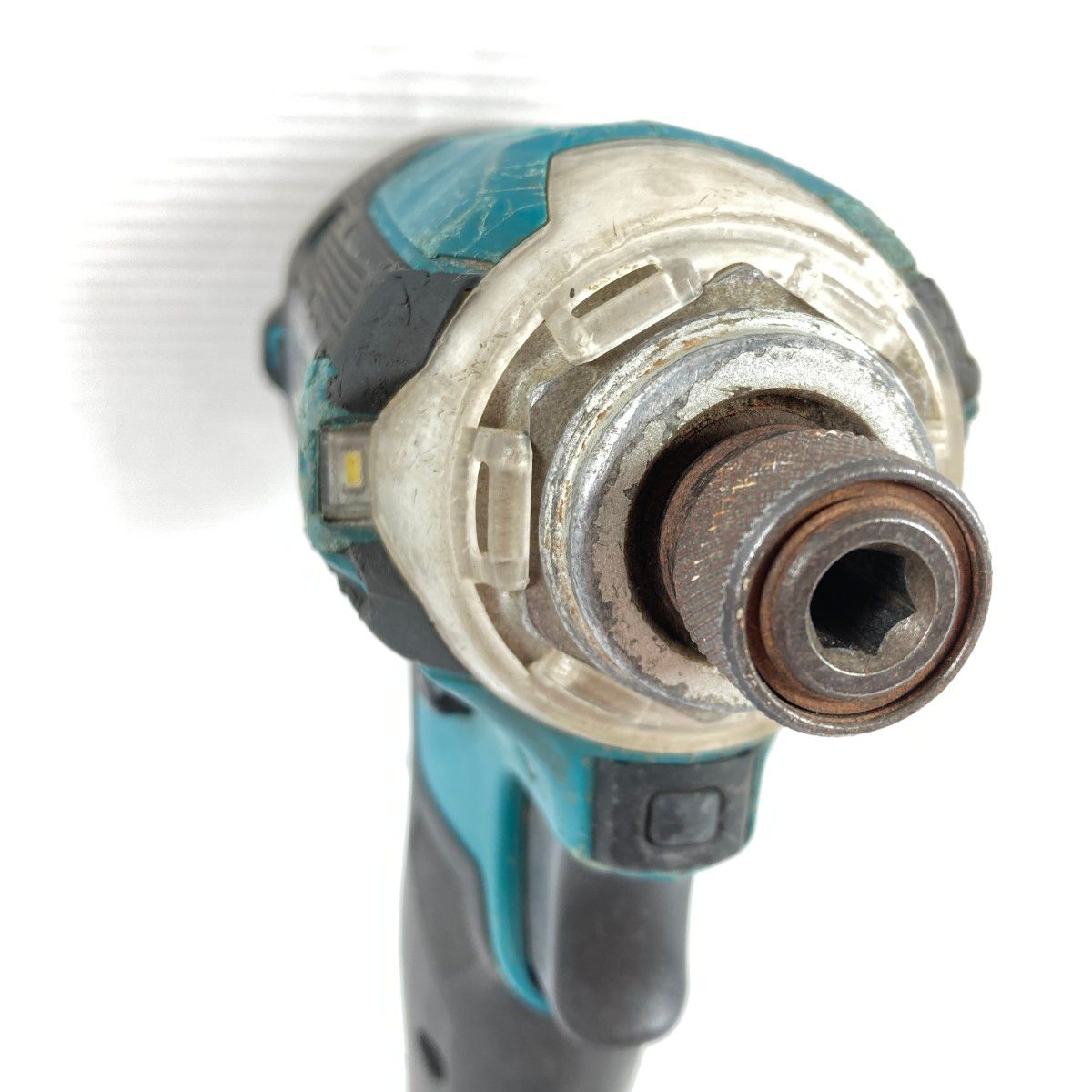 V 充電式インパクトドライバ