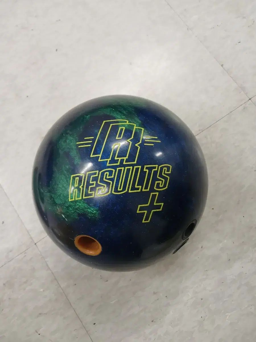 ボーリングボール 15p リーザルト