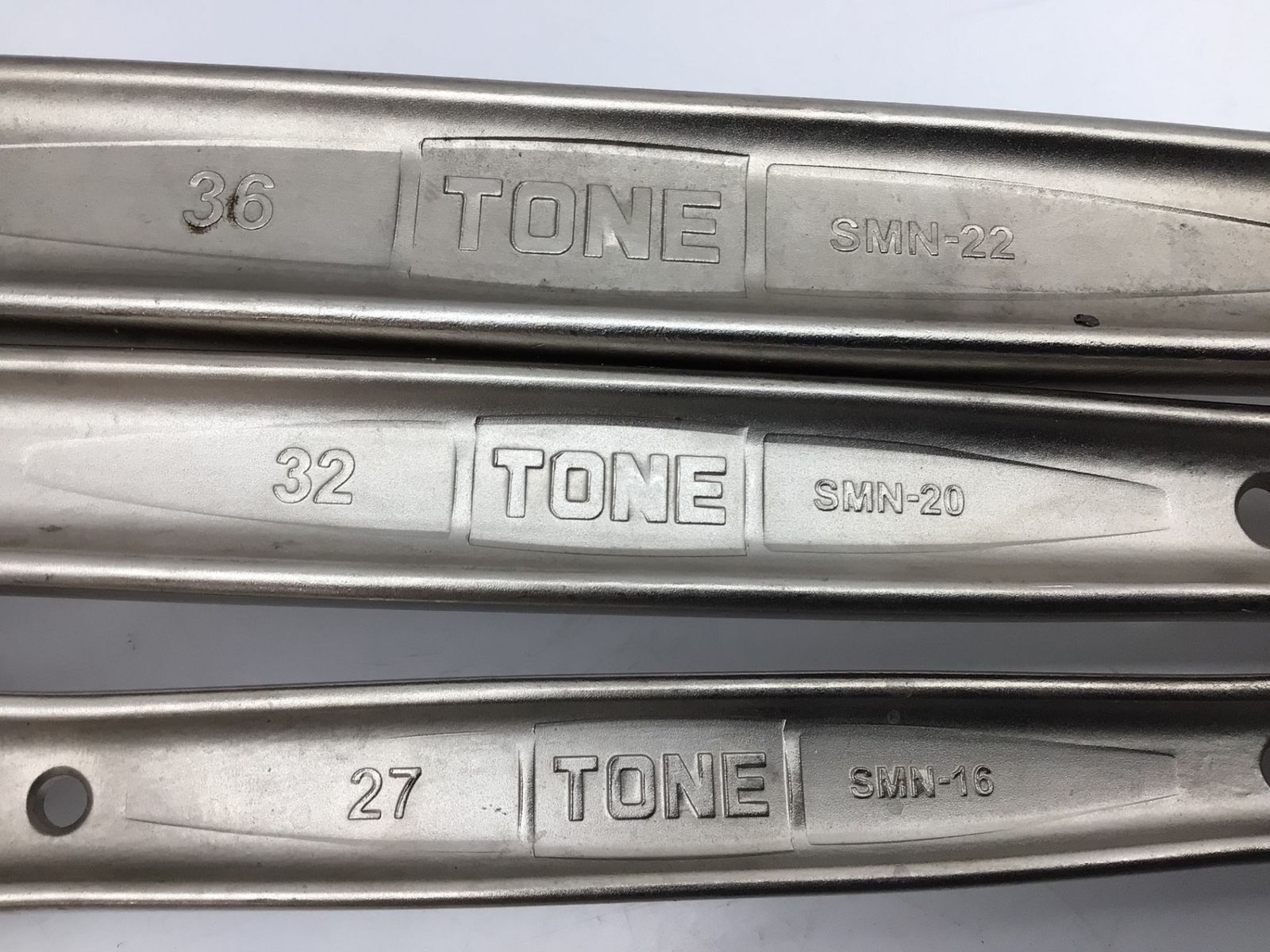 品 TONE|トネ SMN-22|20|16 〇 シノ付めがねレンチ3本セット IT_IBAIW 知立 M 04