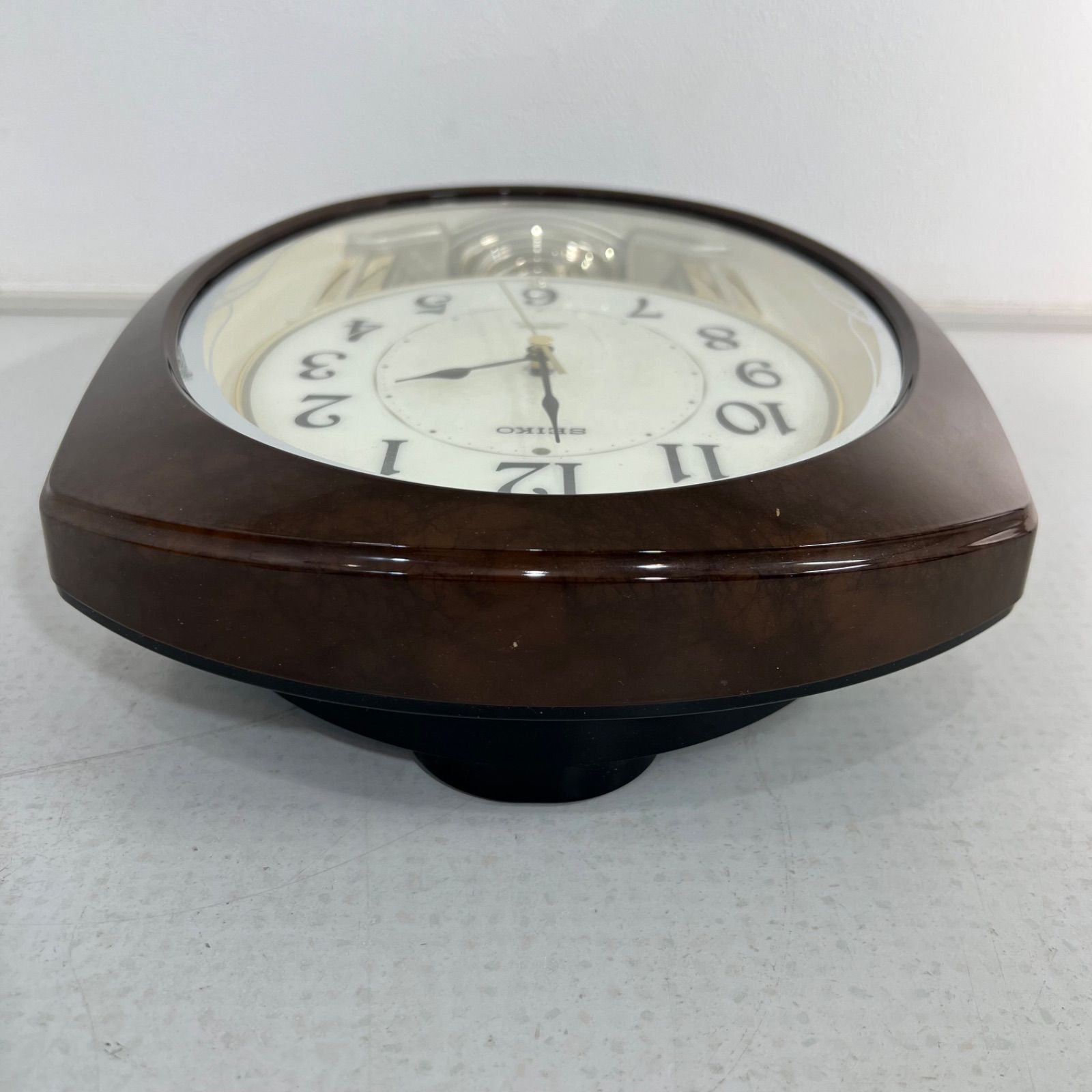 稼働品】SEIKO 掛時計 ブラウン 楕円形 電波時計 AM239H セイコー