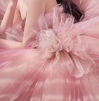 フリル プリンセス ウェディングドレス フラワー チューブトップ