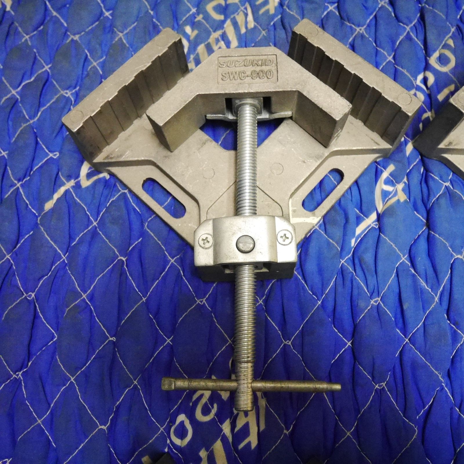 スズキッド コーナー