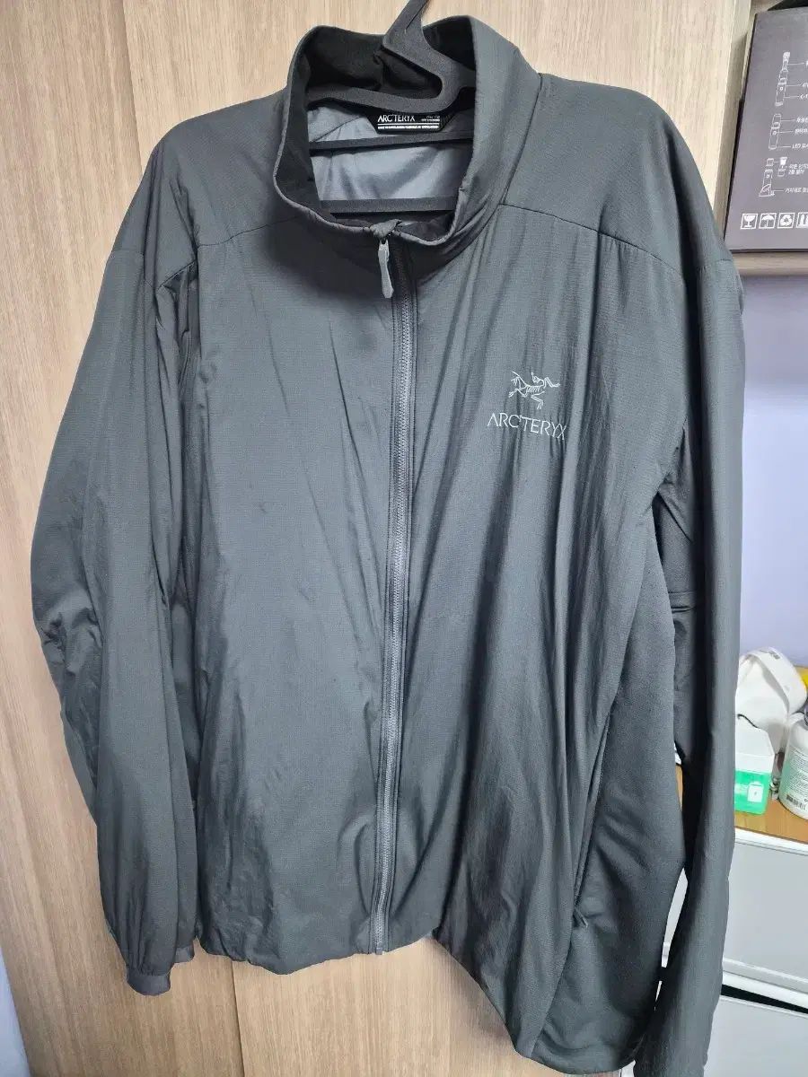 ARC TERYX アークテリクス Atom lt アトム フードなし