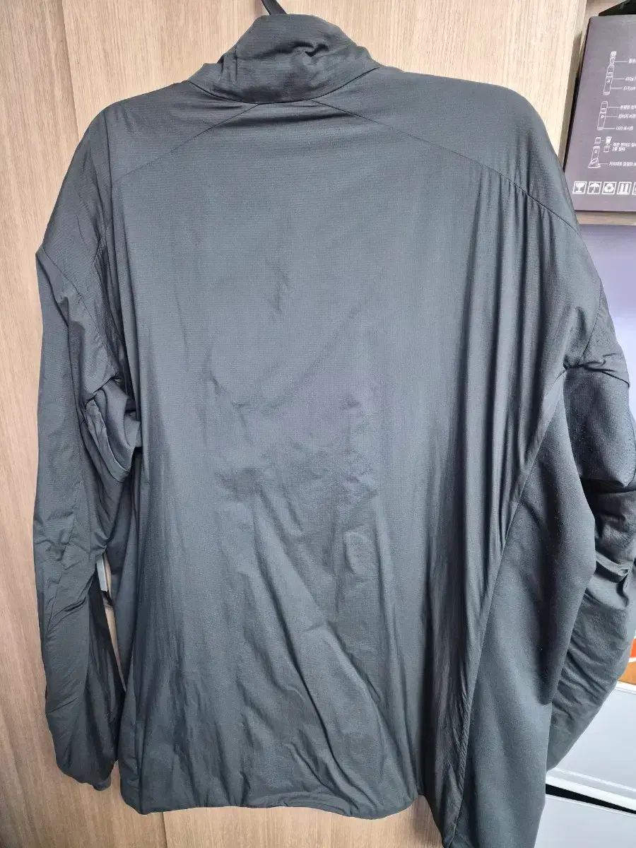 ARC TERYX アークテリクス Atom lt アトム フードなし