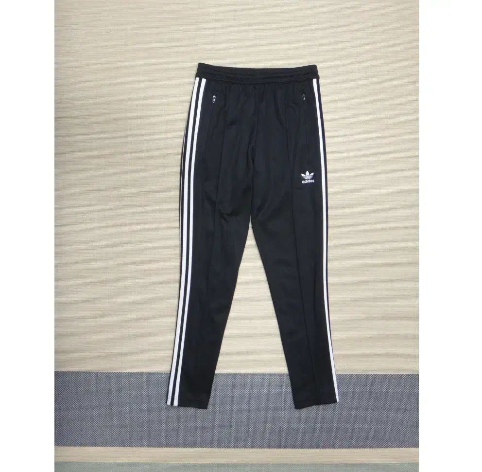 (XSインチ) アディダス BECKENBAUER(ベッケンバウアー) トラックパンツ CW1269