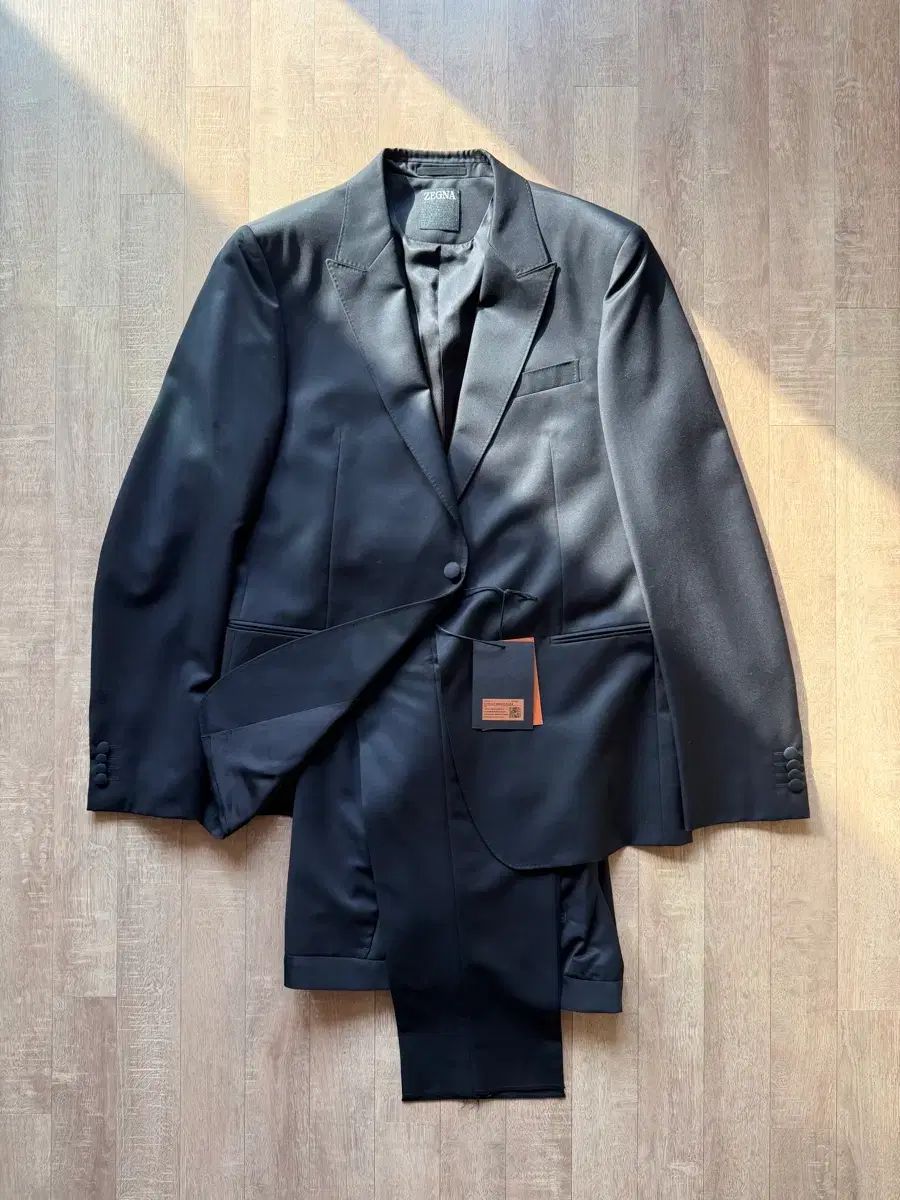 極美品Zegna ALL SEASON TWILL 高級 スーツ 黒 XL ZEGNA（ゼニア