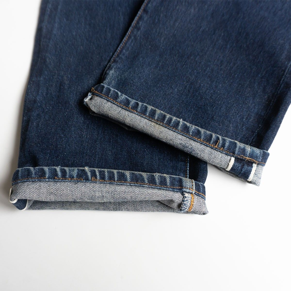 バレンシア製】 LEVI