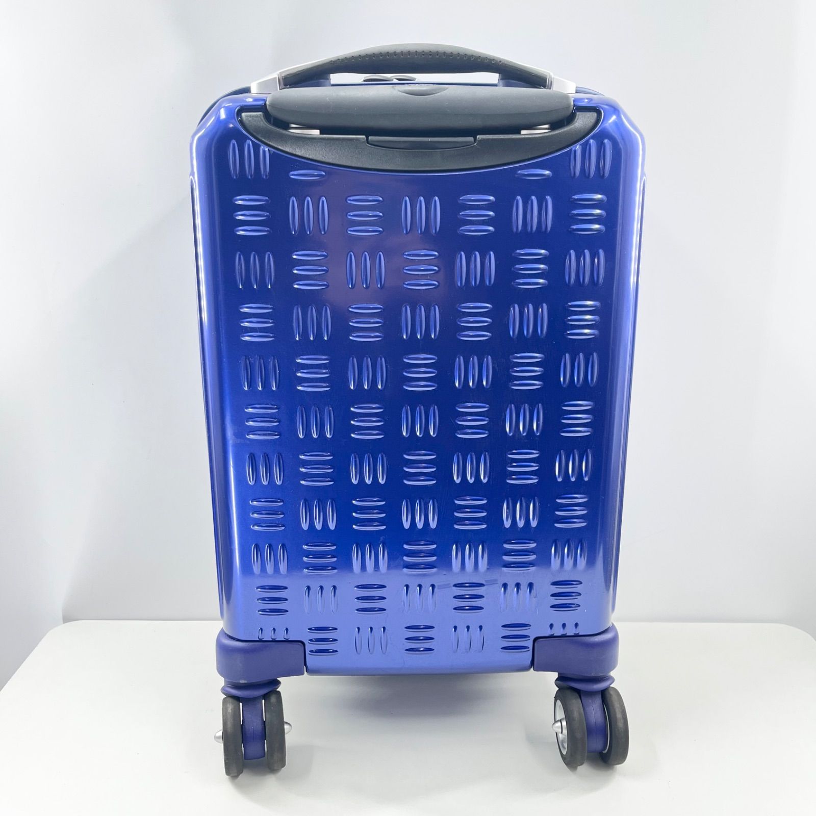 ☆新品未使用　サムソナイト　アタッシュケース　送料無料！ Samsonite サムソナイト ハード アタッシュケース SAMSONITE