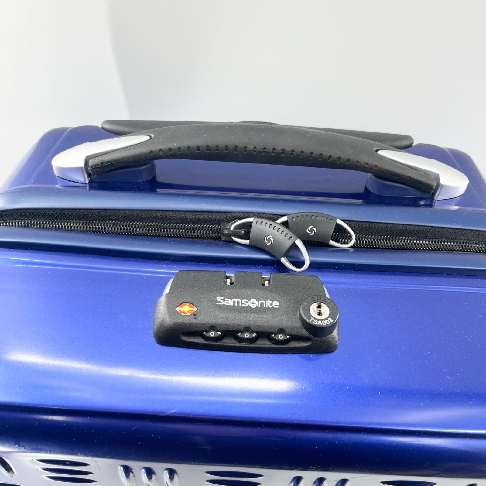Samsonite サムソナイト スーツケース ハードケース TSAロック搭載 4輪