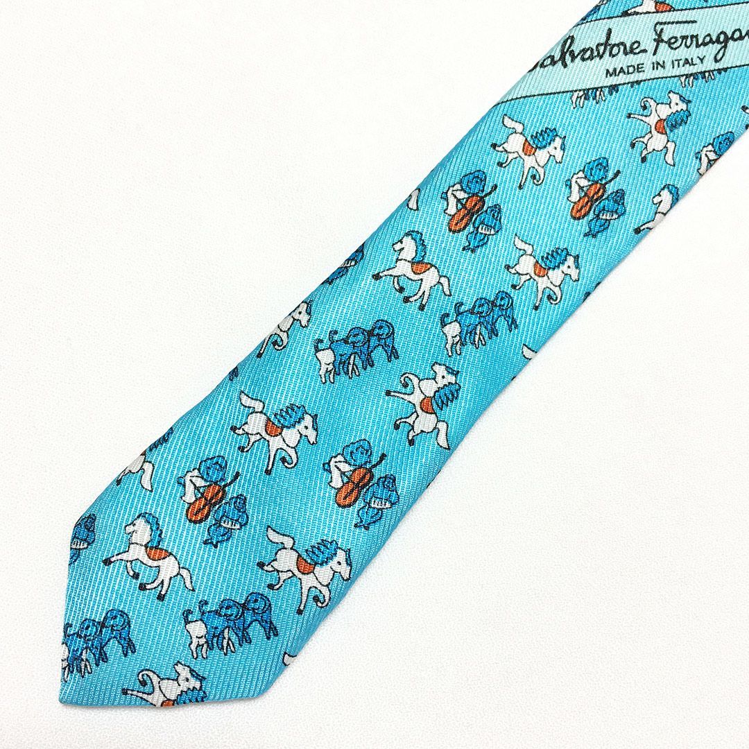 馬の形のぬいぐるみ 青色パターン 中型　（フェラガモ） 未使用級 サルヴァトーレフェラガモ Salvatore Ferragamo ネクタイ