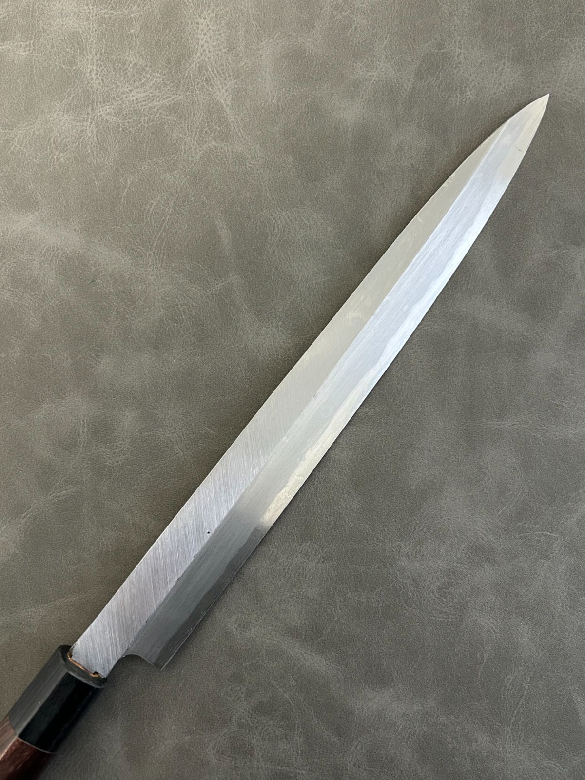 訳あり 包丁 刺身包丁 柳刃包丁 安来鋼青紙２号 270 mm 紫檀シノギ柄 32