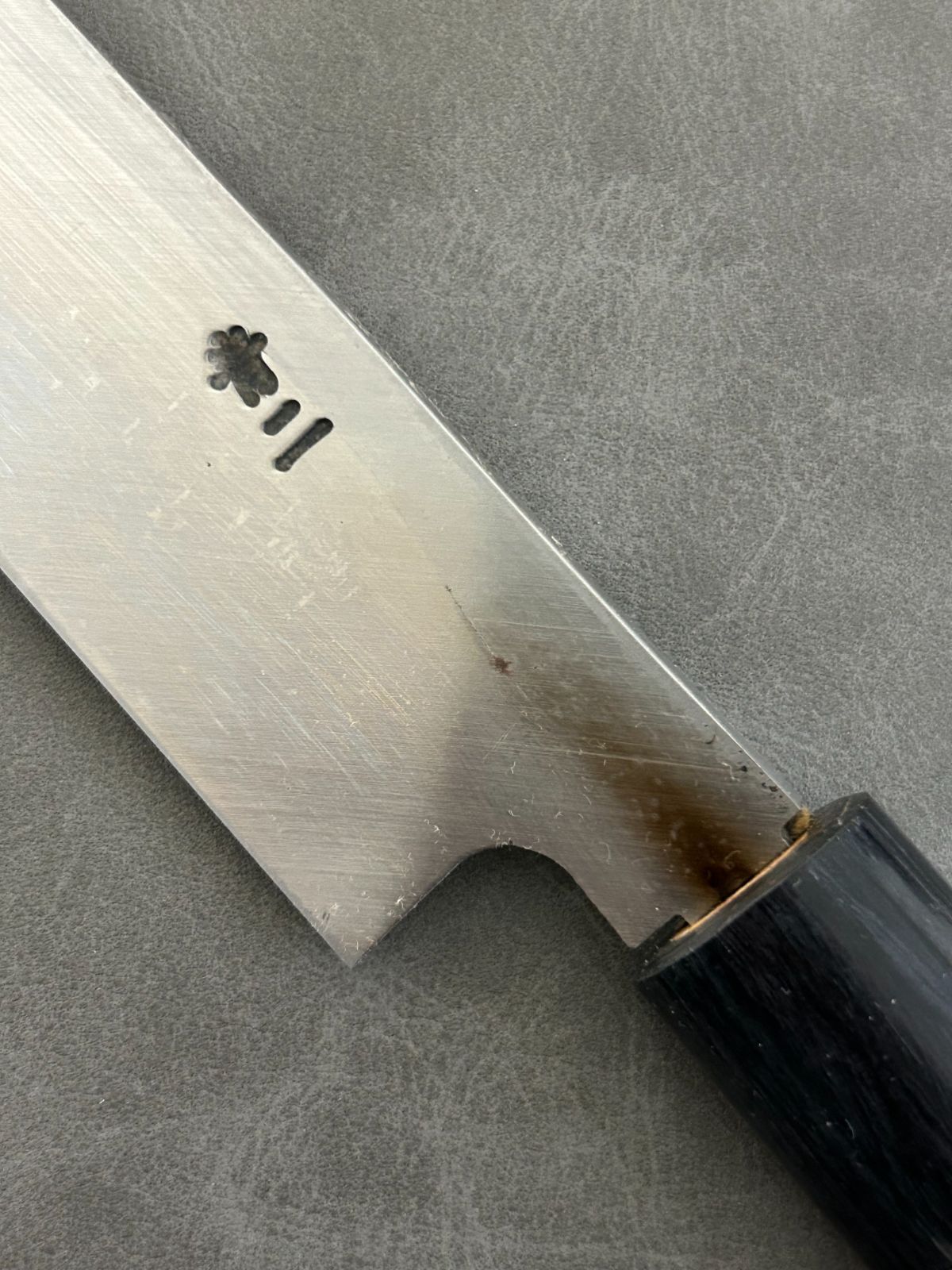 訳あり】 包丁 刺身包丁 柳刃包丁 安来鋼青紙2号 270mm 紫檀シノギ柄