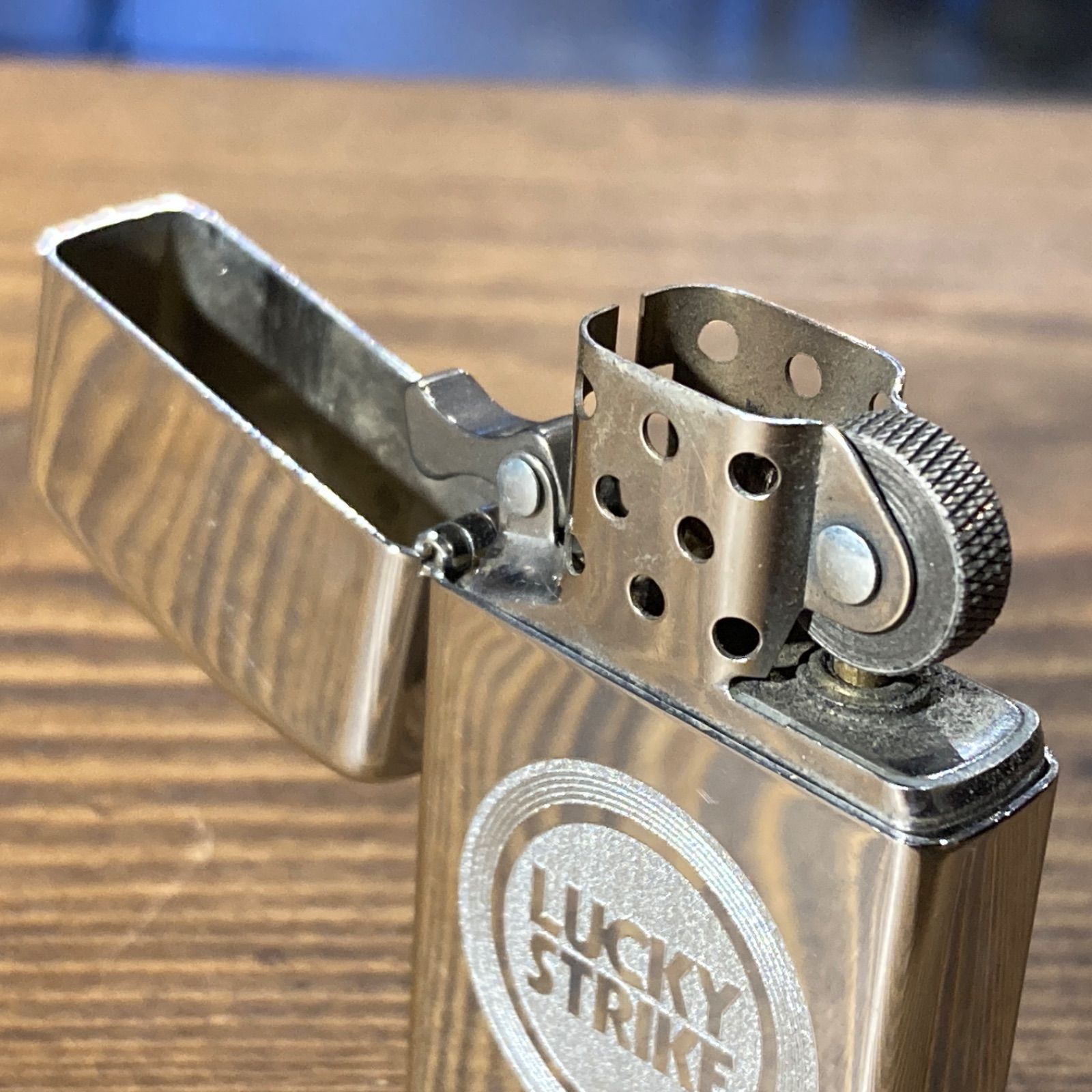 MP116) 2004年 ZIPPO slim Lucky strike ラッキーストライク ラキスト 