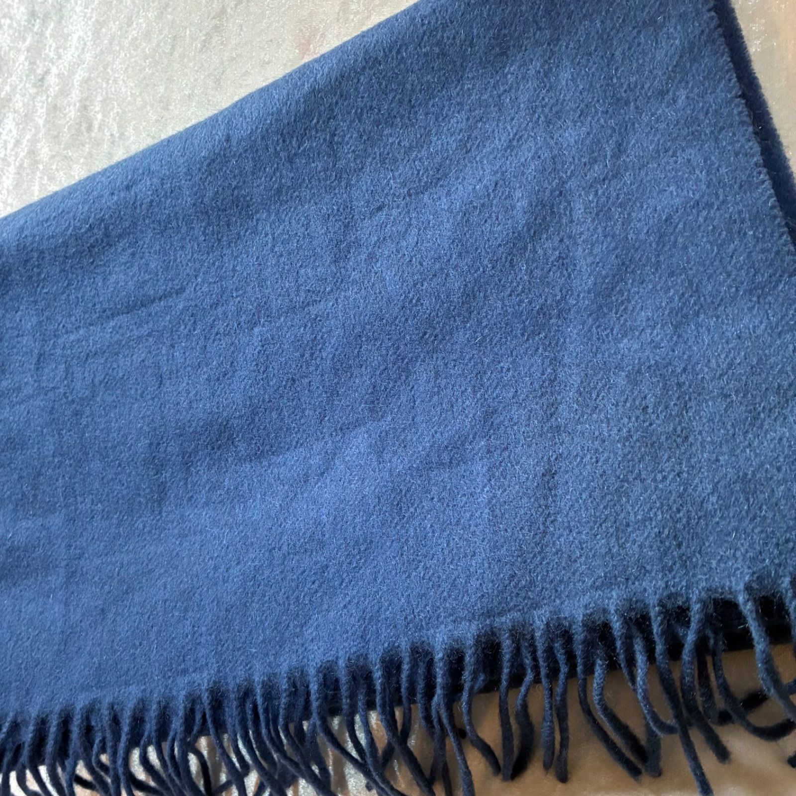 新品未使用 Arte アルテ カシミヤ プリーツ マフラー　レディース　メンズ アルテ ARTE CASHMERE カシミヤ100％マフラー イタリア製 ブルー