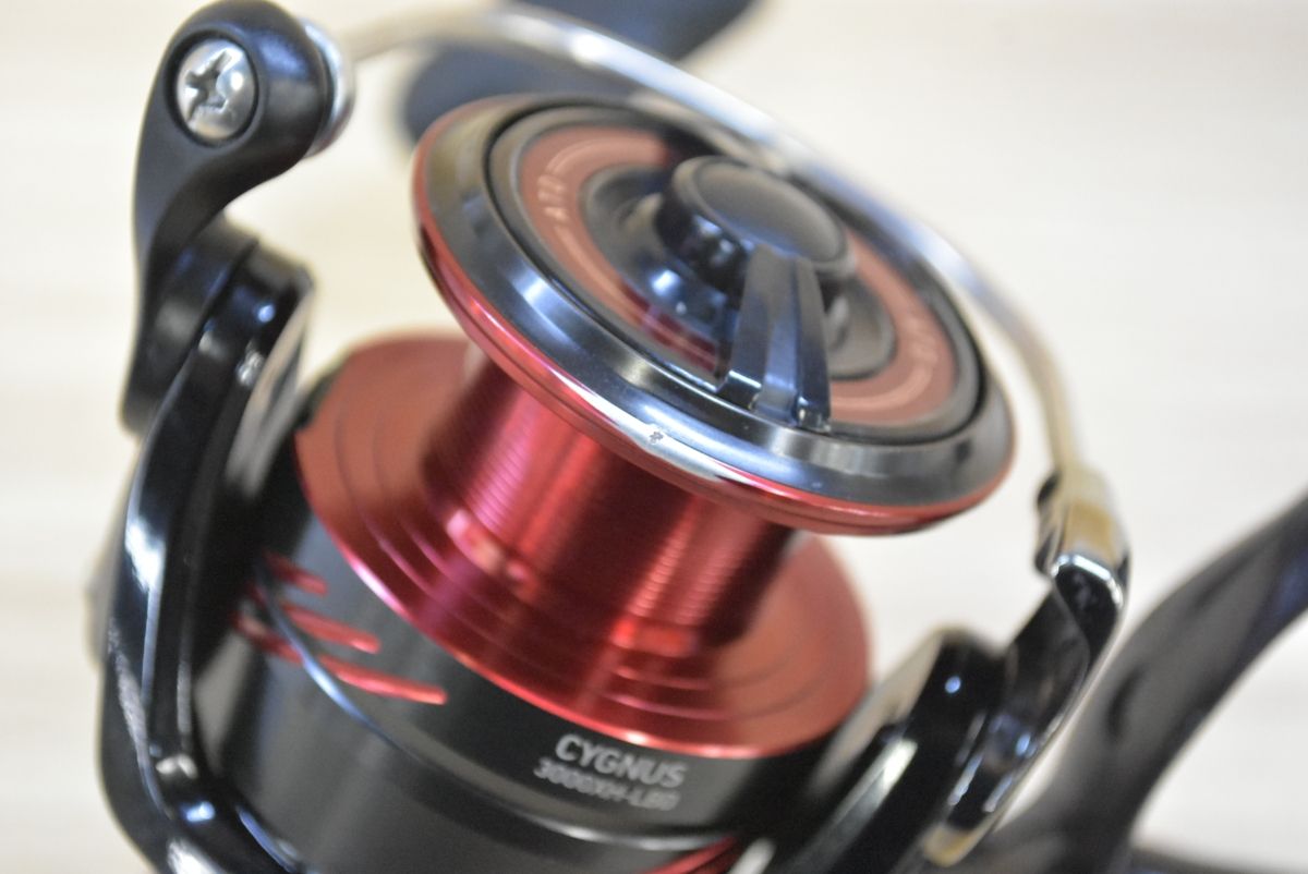 ダイワ 23 シグナス 3000XH-LBD DAIWA CYGNUS スピニングリール レバー