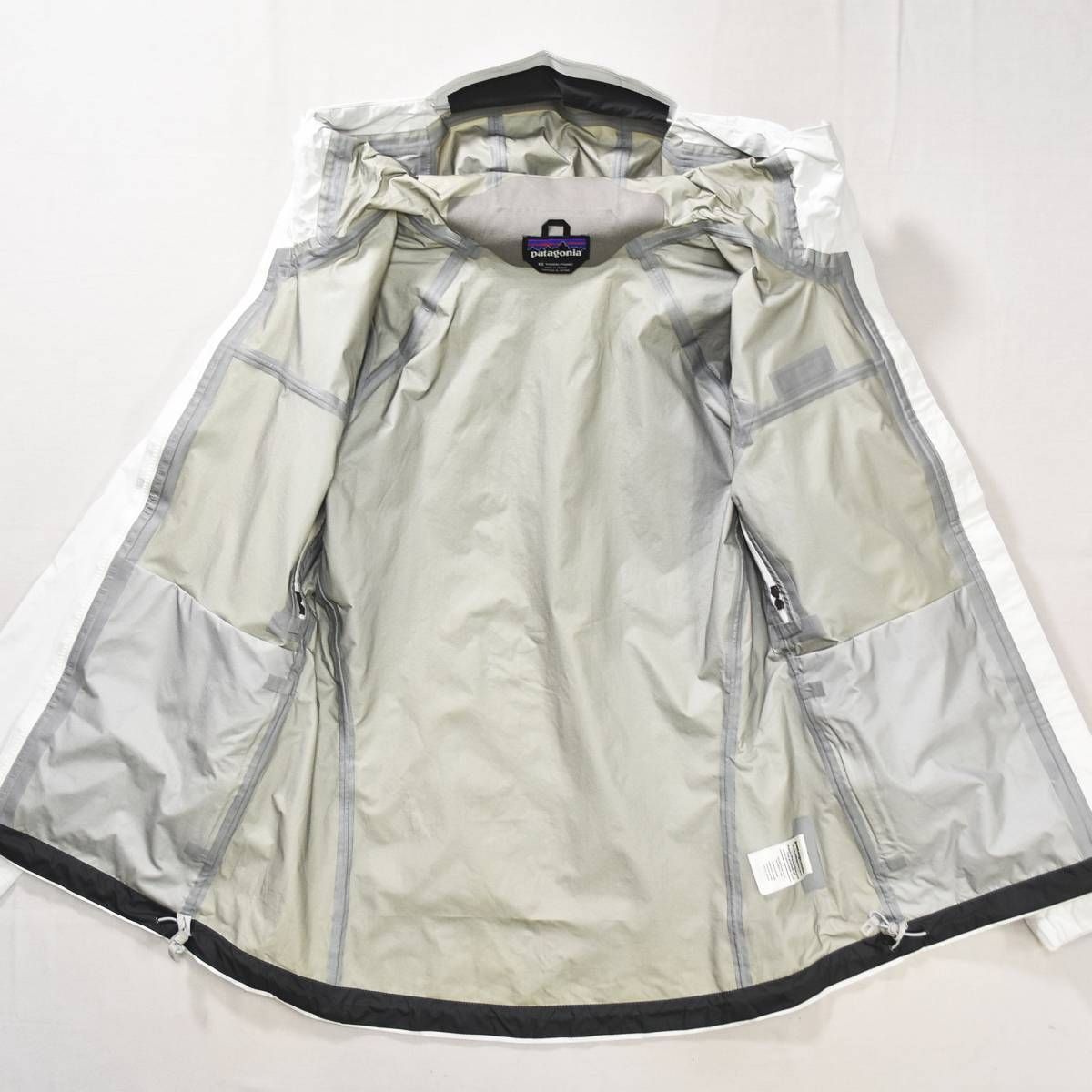 パタゴニア patagonia トレントシェル ジャケット Torrentshell Jacket