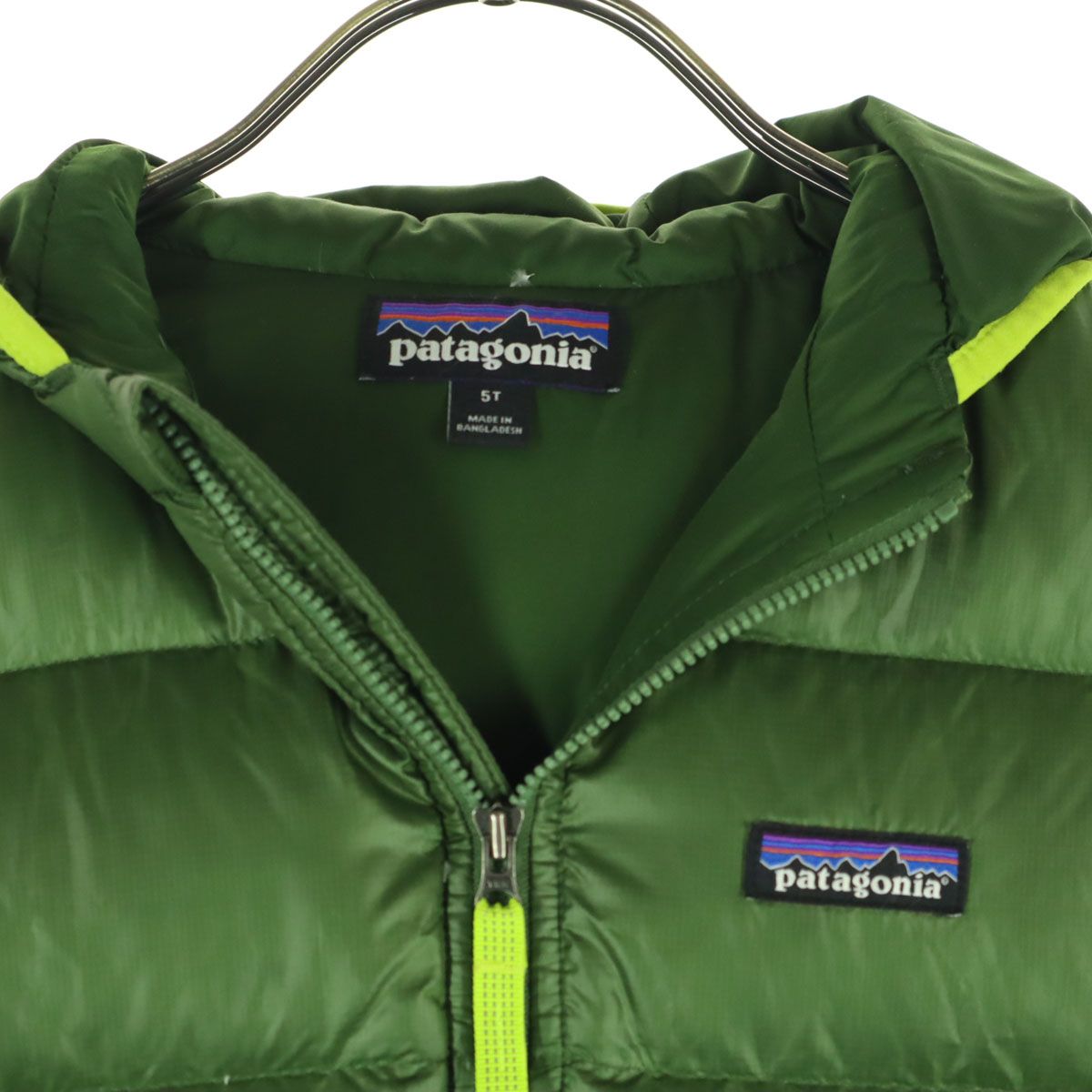 美品 patagonia パタゴニア フード付 ダウンジャケット 5T カーキ 