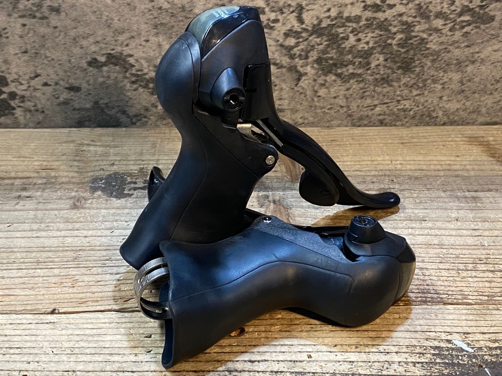 JV111 シマノ SHIMANO ソラ SORA ST-3500 STIレバー 左右セット 2x9S