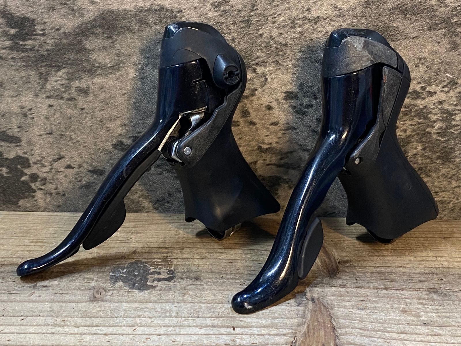 JV111 シマノ SHIMANO ソラ SORA ST-3500 STIレバー 左右セット 2x9S