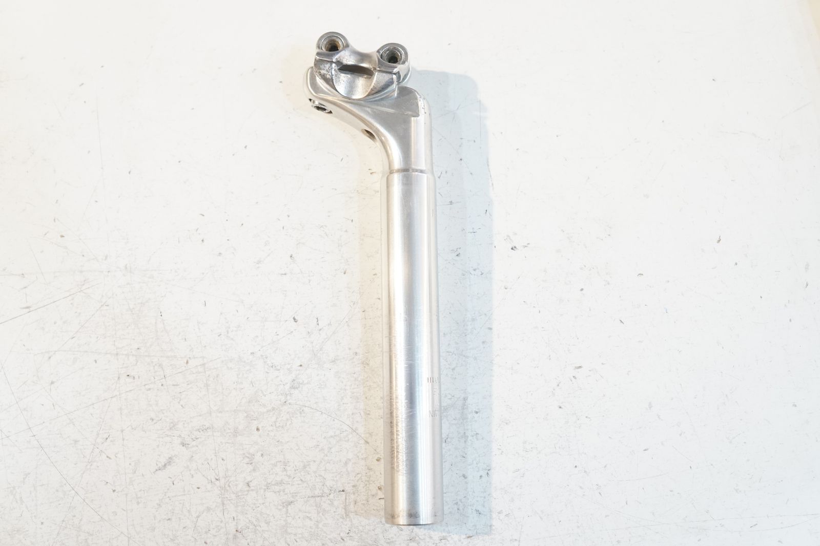 NITTO 「ニットー」 NJ-SP72 W30 φ27.2 210mm シートポスト 