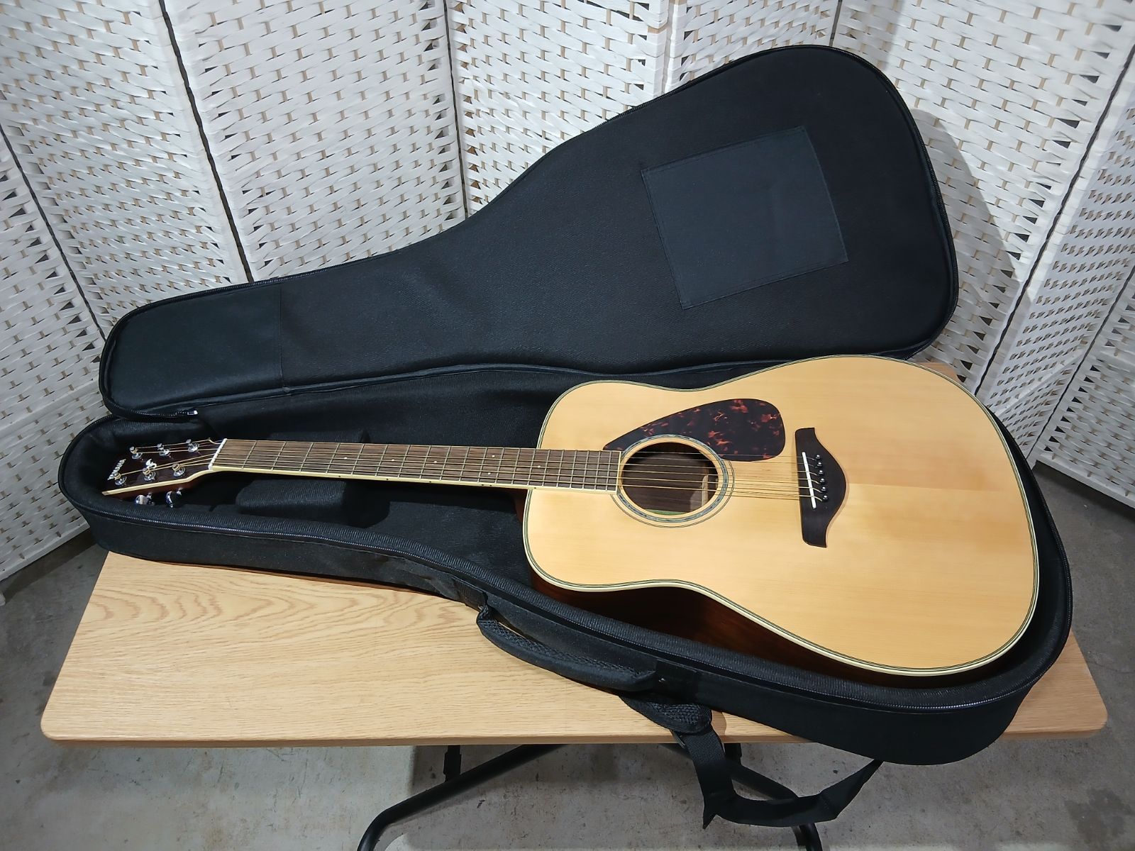 美品 YAMAHA ヤマハ FG830 アコースティックギター ソフトケース