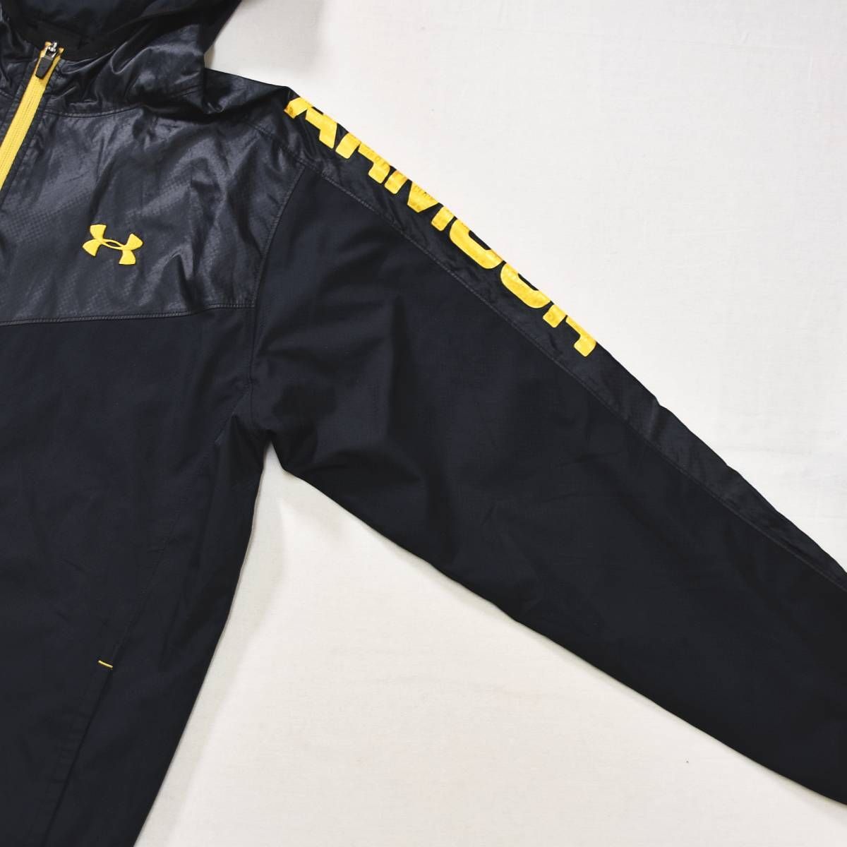 アンダーアーマー UNDER ARMOUR ロゴ プリント 刺繍 ウィンド 
