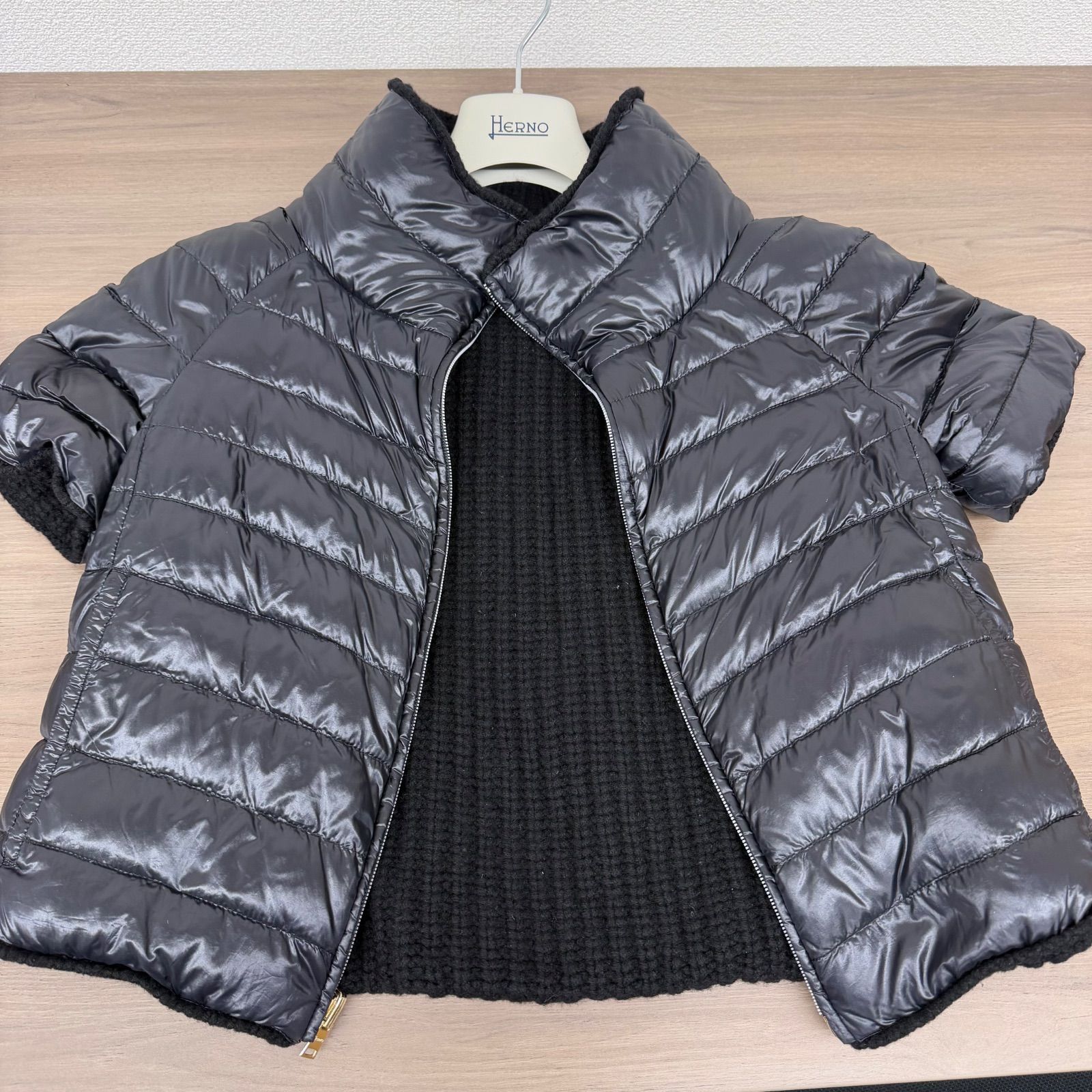 s【極美品】HERNO ヘルノ ダウンジャケット ハイネック ブラック 黒 42 