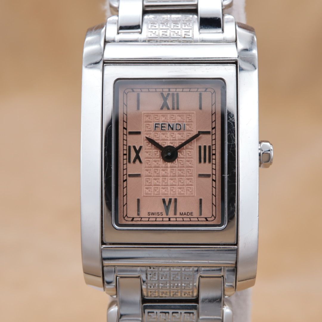 ◇稼働品 FENDI 7600L ループ ピンク文字盤 レクタン ズッカ FENDI 7600L Loop Pink Dial Rectangular Zucca フェンディ ループ