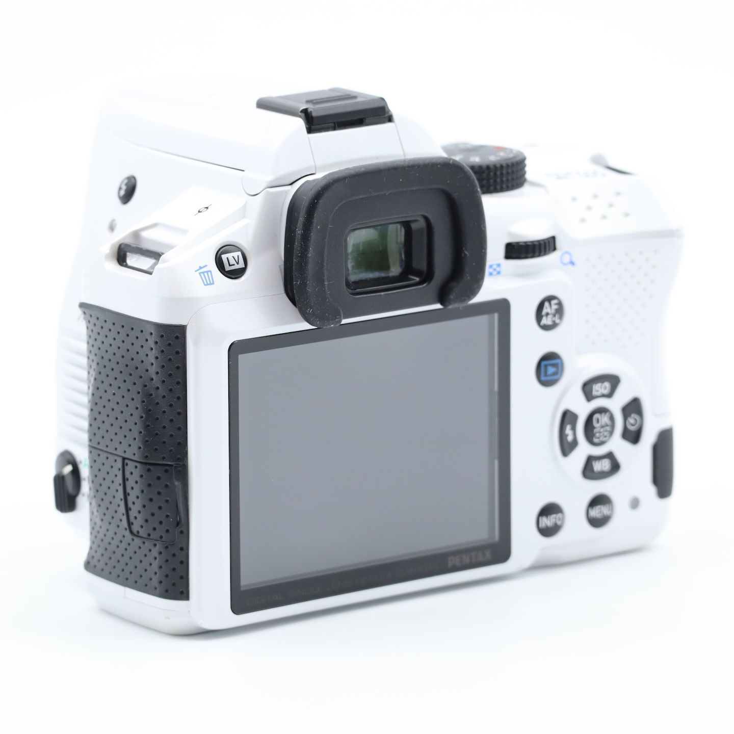 ショット数 わずか3，587回！ ペンタックス PENTAX KP ボディ ブラック