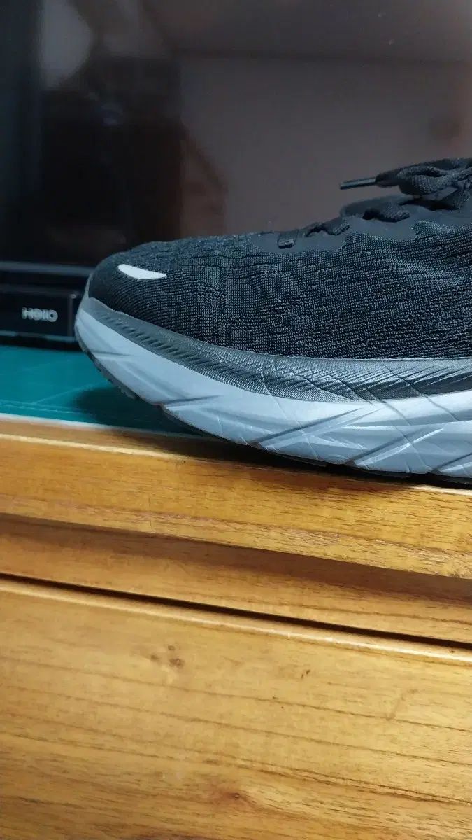 ランニングシューズ 245