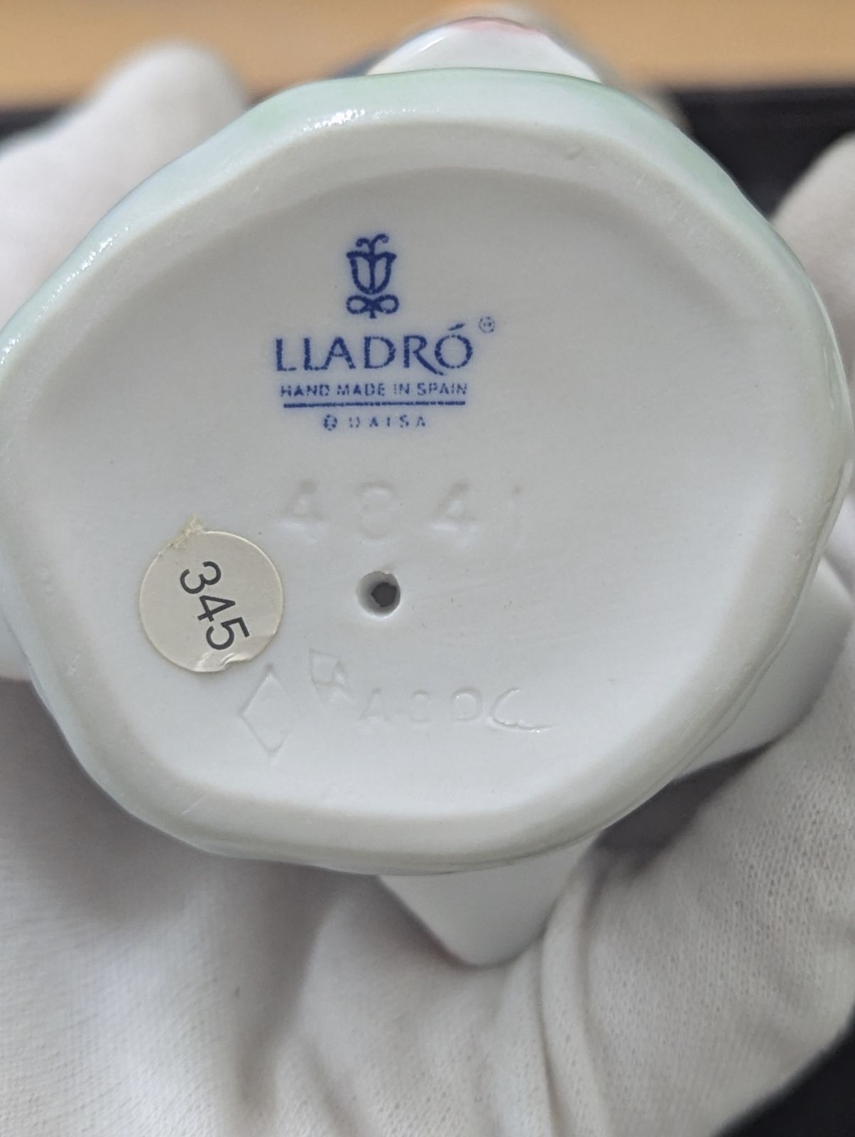 バレンシアの少女 オレンジがいっぱい