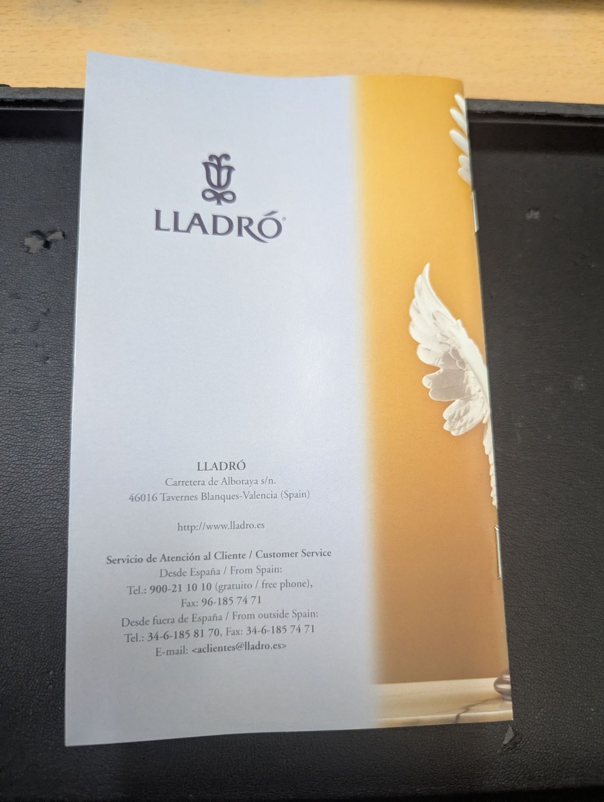 バレンシアの少女 オレンジがいっぱい