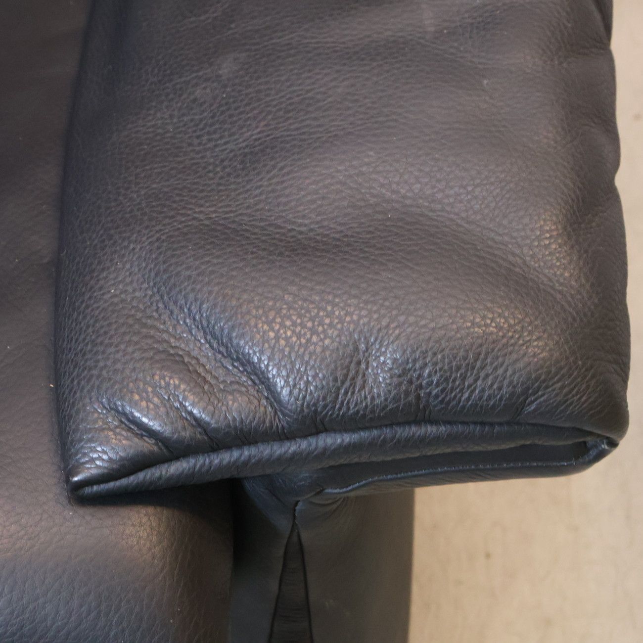  erpo エルポ Lugano ルガノ 総本革 リクライニングソファ 3Pソファ レザー 3人掛けソファ ブラック モダン ドイツ 家具 リネン無地 2人掛け 3人掛けソファ ソファ ソファベッド