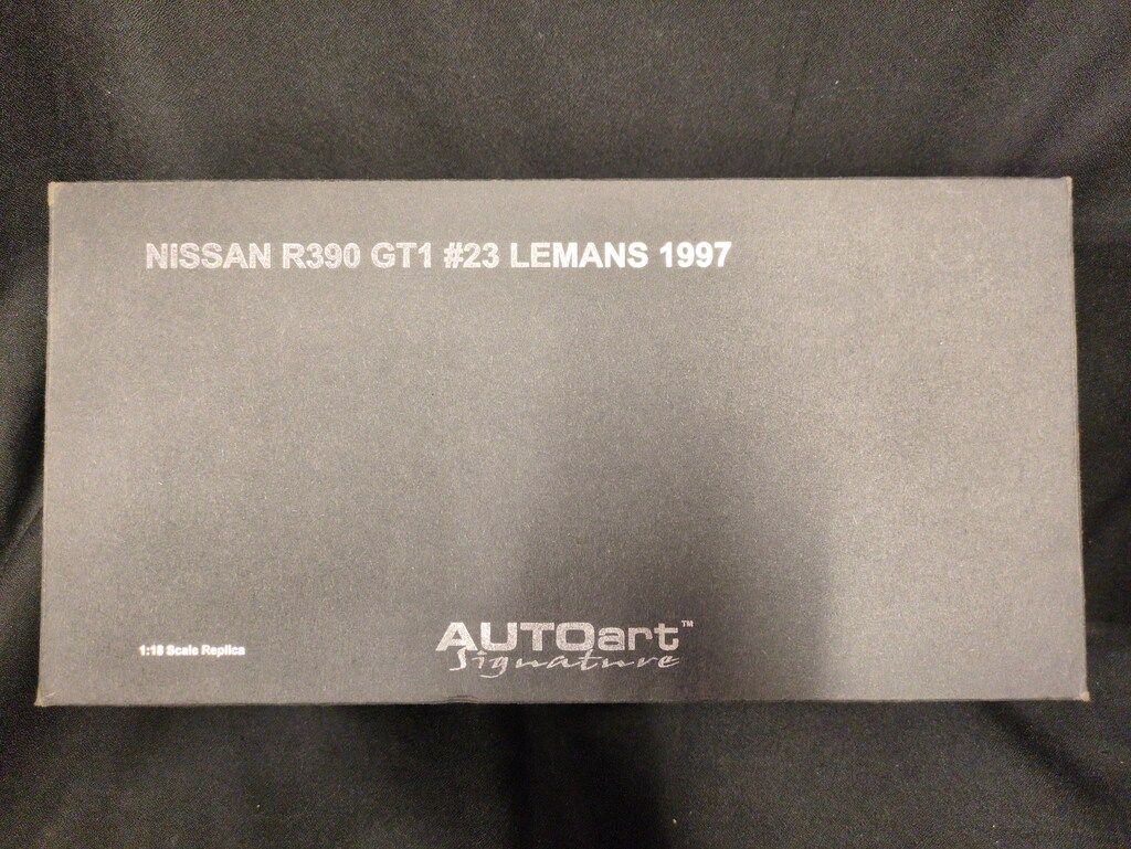 AUTOart 1|18 Signature NISSAN R 390 GT 1 23 LEMANS 1997 89776